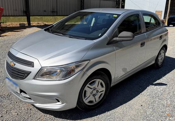CHEVROLET ONIX 1.0 MPFI JOY 8V FLEX 4P MANUAL CHEVROLET ONIX 1.0 MPFI JOY 8V FLEX 4P MANUAL